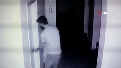 Sağlık ocağından hırsızlık kamerada