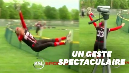 Cette joueuse de softball réalise le sauvetage de l’année