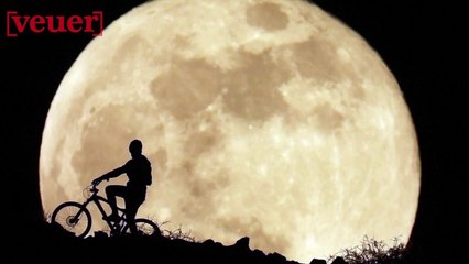 Must See! This is the Moment the “Super Flower Bloodmoon” Takes to the Sky