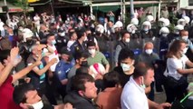 Artvin'in Hopa ilçesinde yapılan 'çayda kontenjan' protestosuna polis müdahalesi