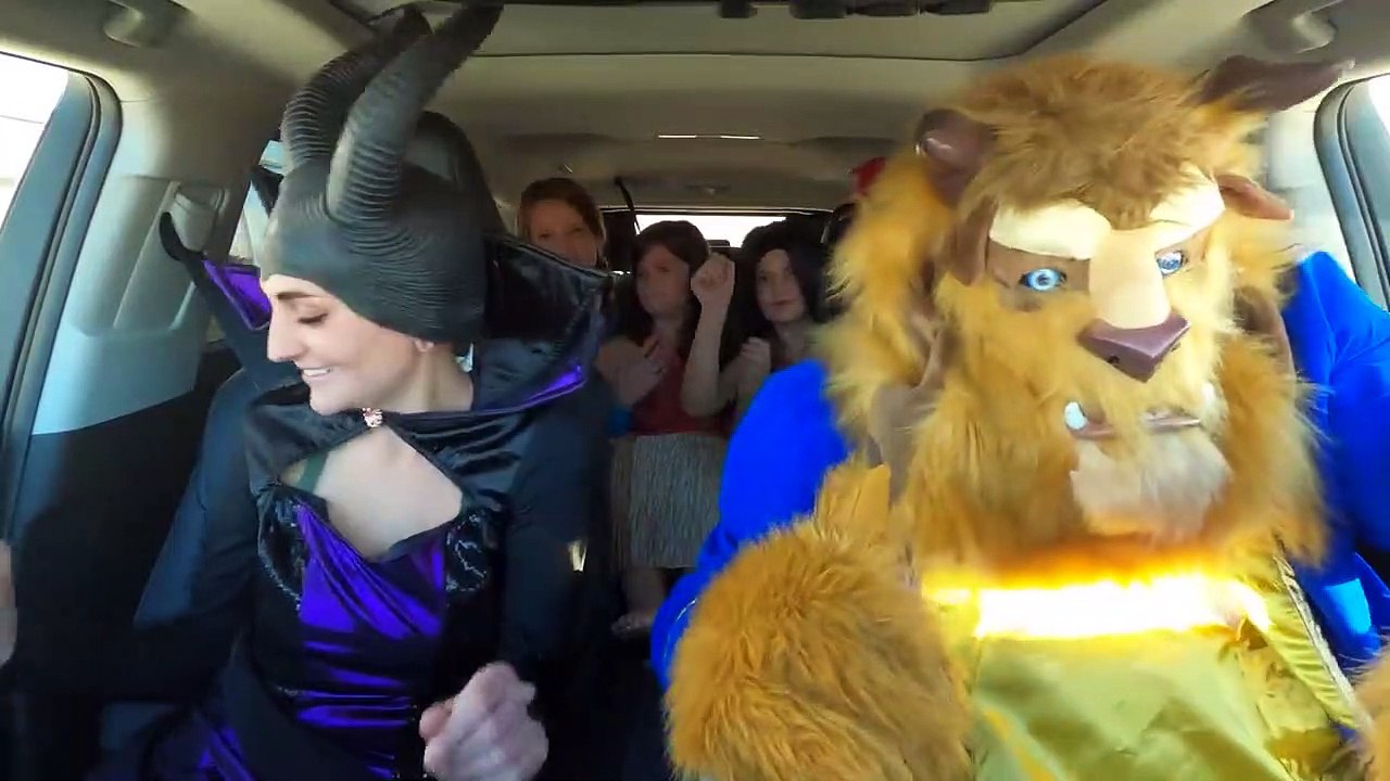 Elsa Surprises Maleficent With Car Dancing Ride!