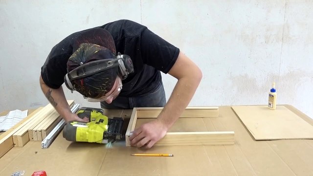 Diy Mid Century Modern Desk | How To | Modern Builds | Ep. 60