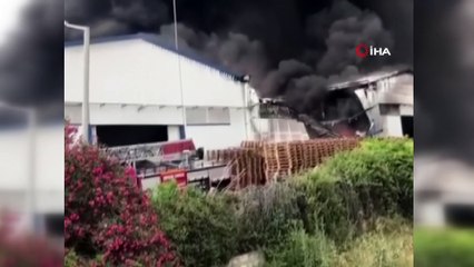 Mersin Organize Sanayi Bölgesinde fabrika yangını