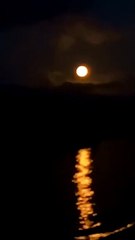 Meteorite shoots across night sky in Co. Donegal