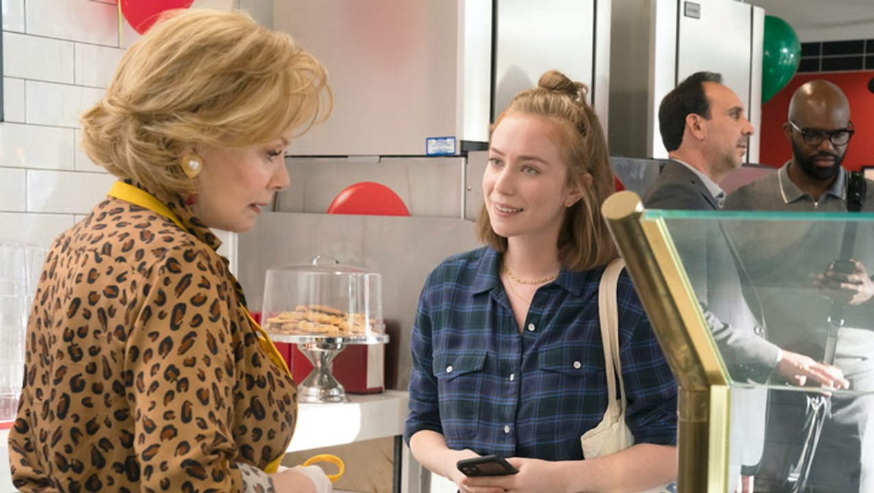 How Insulting Jean Smart Led Hannah Einbinder to Book ‘Hacks’