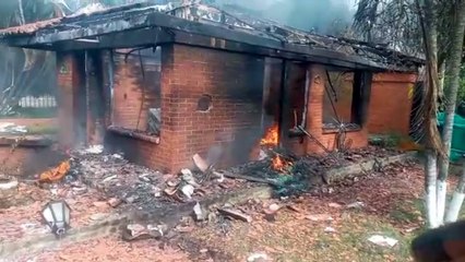 Así quedó el peaje quemado en Villa Rica, Cauca