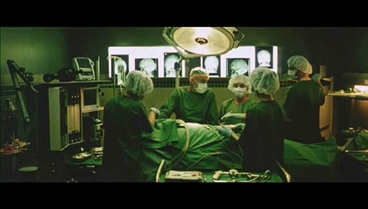 L'esplosivo piano di Bazil (Trailer HD)