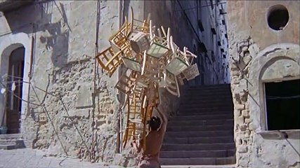 Questi fantasmi (Trailer HD)