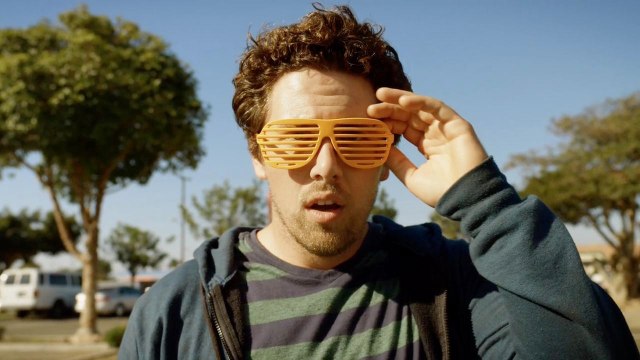 Oliver, Stoned (Trailer HD)