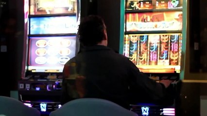 Vivere alla grande (Trailer HD)