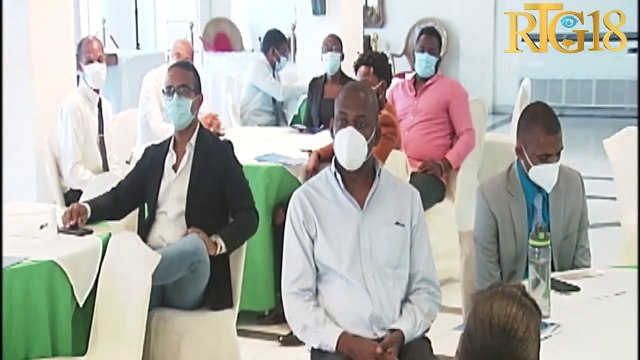 Seremoni pou remèt pri bay 5 koperativ ki genyen nan 4èm edisyon konkou nasyonal Cacao de qualité