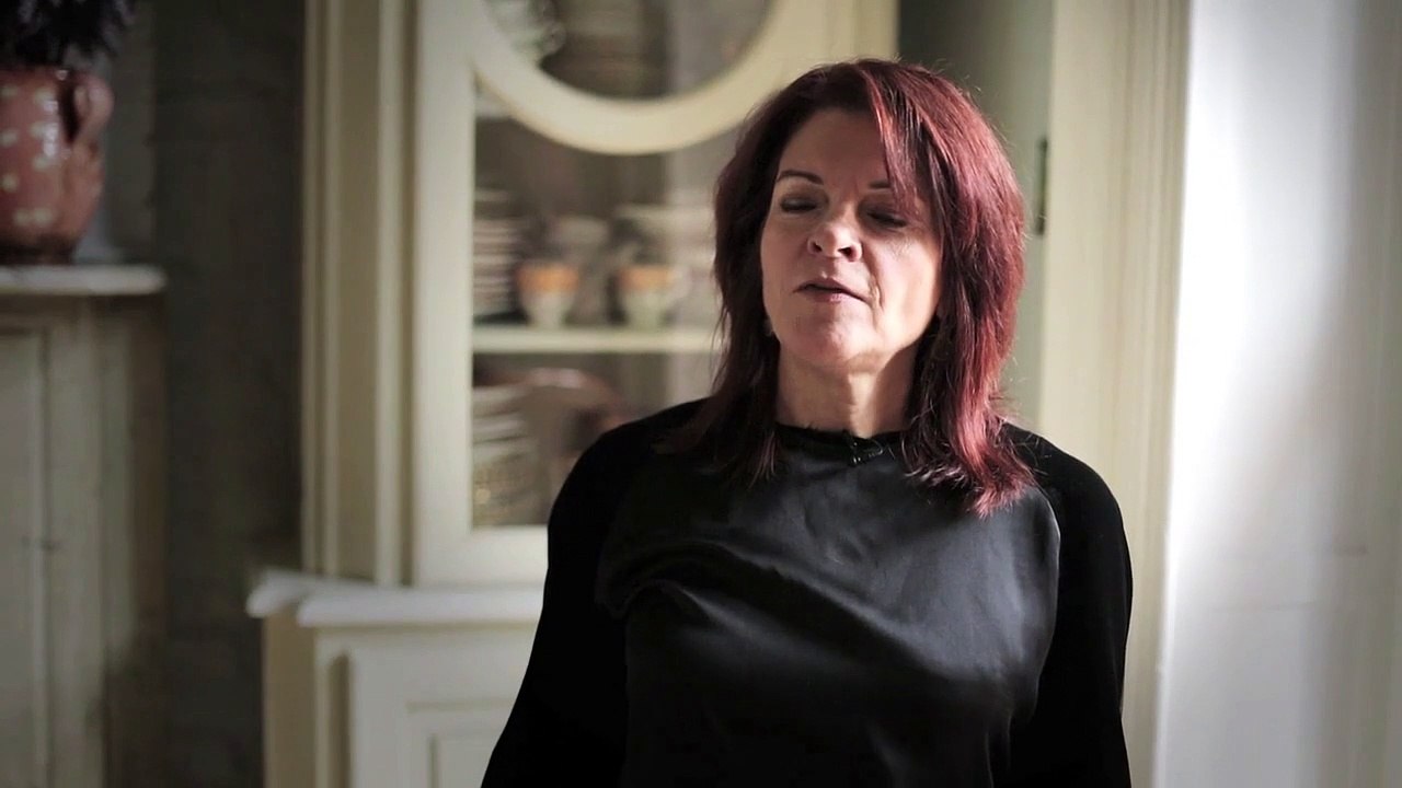 We'Re Still Here: Johnny Cash's Bitter Tears Revisited (Trailer HD)