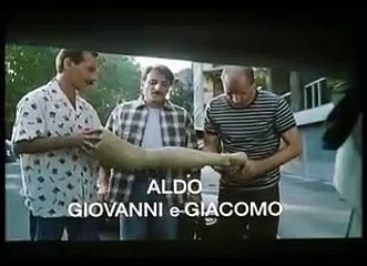 Tre uomini e una gamba (Trailer HD)