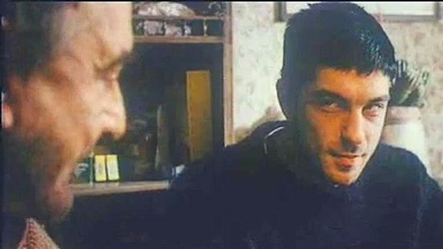 A/R andata + ritorno (Trailer HD)