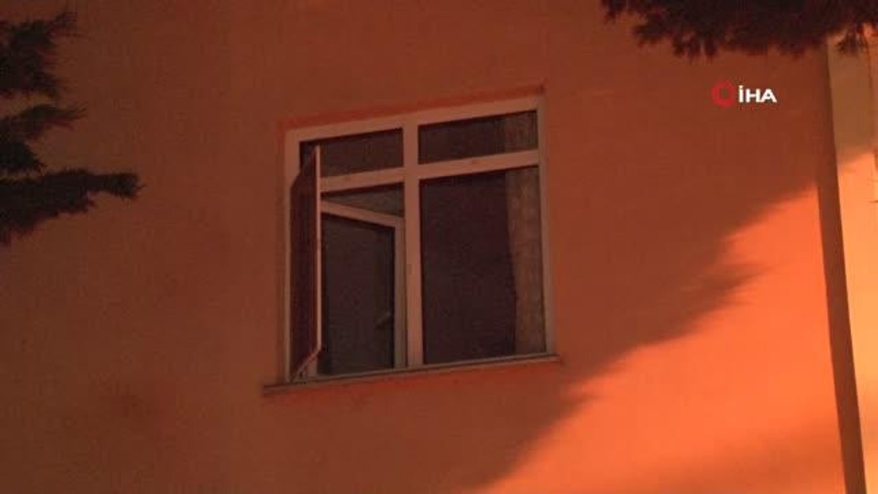 Pendik'te daireden kötü kokular gelince acı gerçek ortaya çıktı