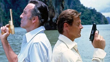 L'uomo dalla pistola d'oro (Trailer HD)