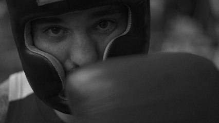 Pugni Chiusi (Trailer HD)