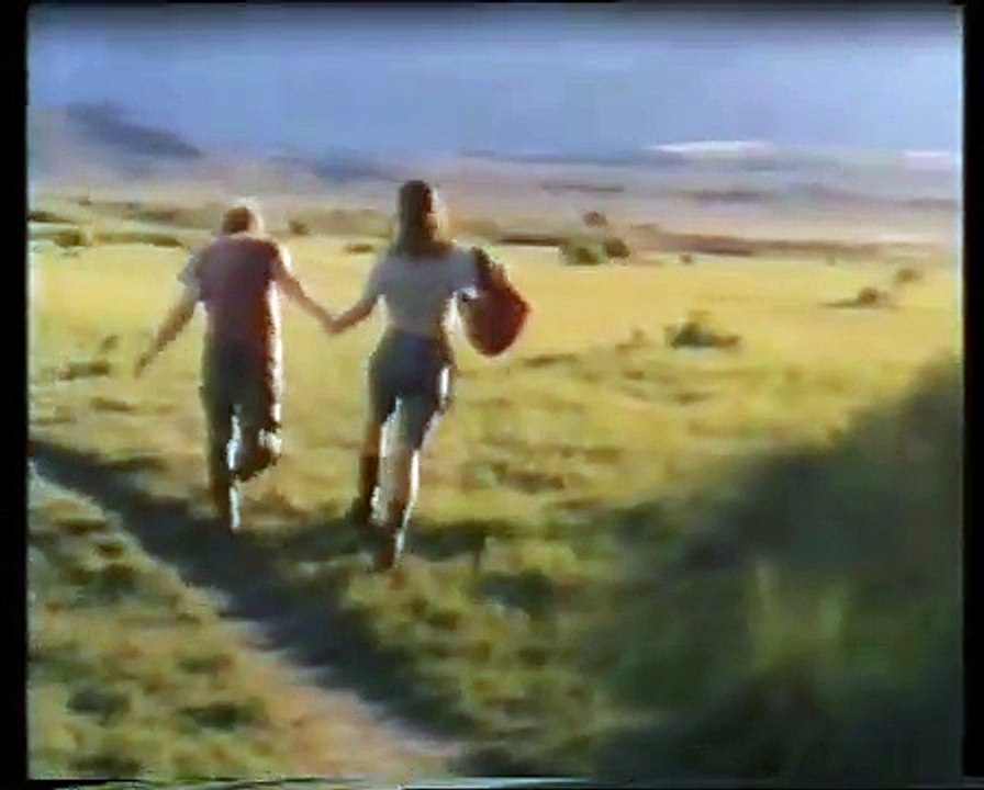 On the Road (Trailer HD)