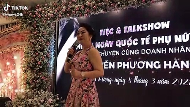 Clip bà Hằng hát live và nhảy cực đỉnh