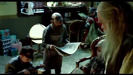 A Christmas Horror Story (Trailer HD)