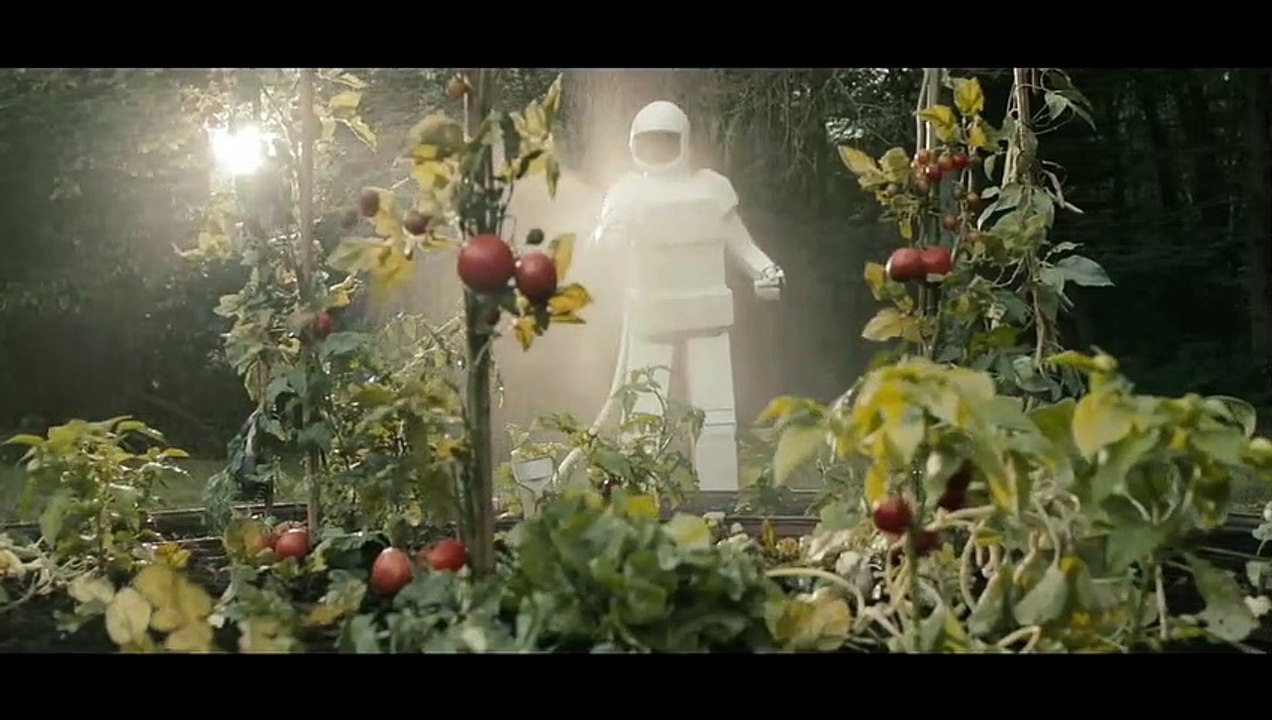 Robot and Frank (Trailer HD)