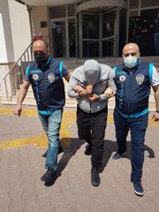 Telefonla aradıkları 371 Hollandalıyı 73 milyon TL dolandıran 3 kişi Kayseri'de yakalandı