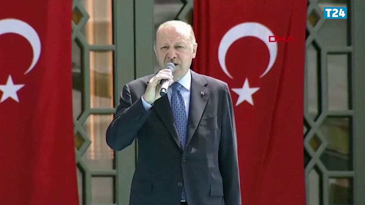 Erdoğan: Az önce Altan Bey 'Ben buranın çocuğuyum' dedi. Altan Bey, sen buranın çocuğusun da biz başka yerin çocuğu değiliz. Buralarda çok gezdik tozduk