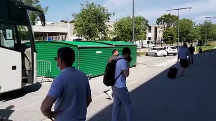 images maritima: les BYers arrivent à l'Azurarena d'Antibes