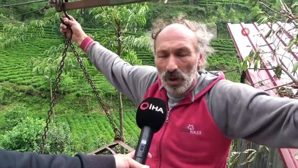 Malzeme taşımak için kullanılan teleferik ulaşım aracı oldu