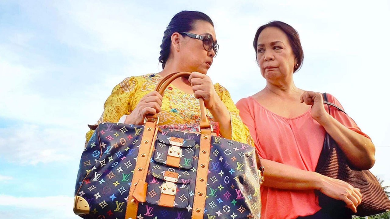 Chedeng and Apple (Trailer HD)