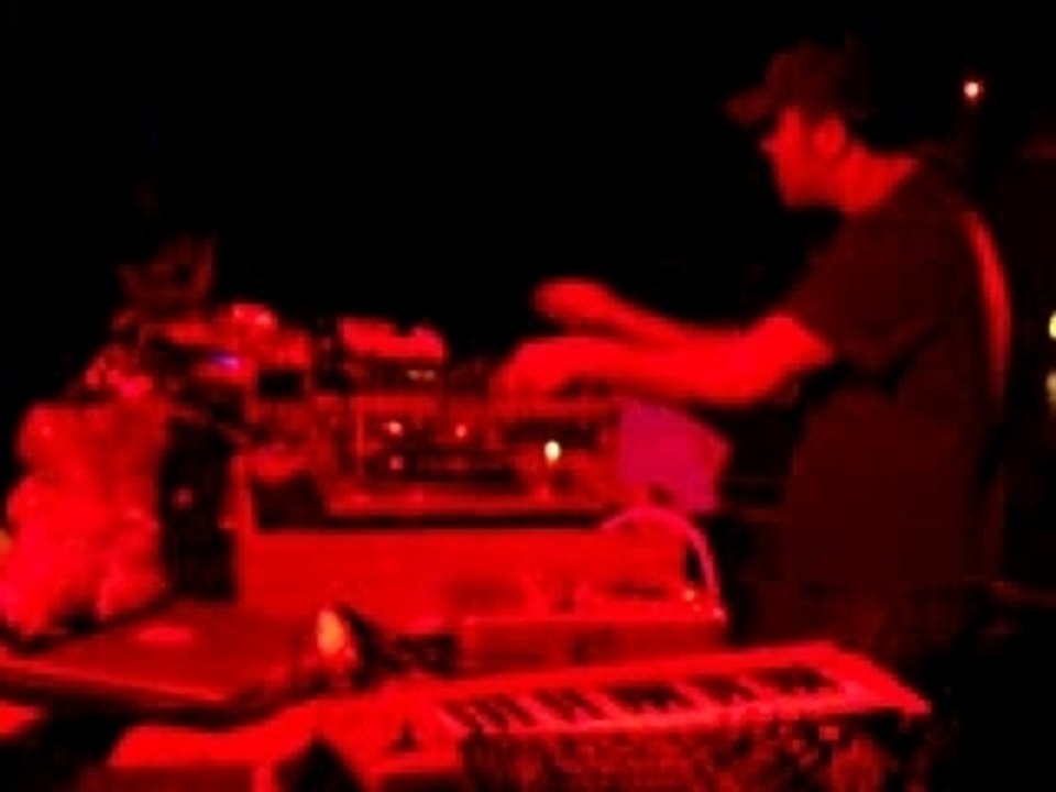 Battle Chang vs Kristofo (04-02-06) au trabendo