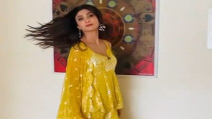 Download Video: Shilpa Shetty Super Dancer 4 के मंच के लिए हुई एक्साइटेड तो फैंस हुए खुश: Watch video | FilmiBeat