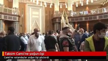 Taksim Camii'ne yoğun ilgi
