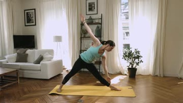 Yoga Flow – Abdos et taille fine (10 min)