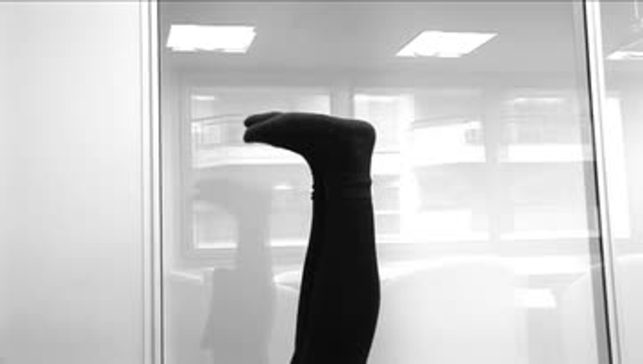 Affiner ses mollets : Les jambes en l'air