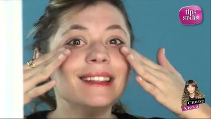 Le regard frais d’Alexa Chung