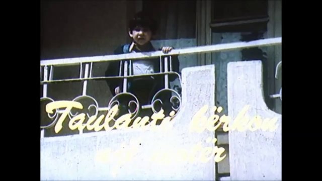 Taulanti kerkon nje moter - pjesa 1HD