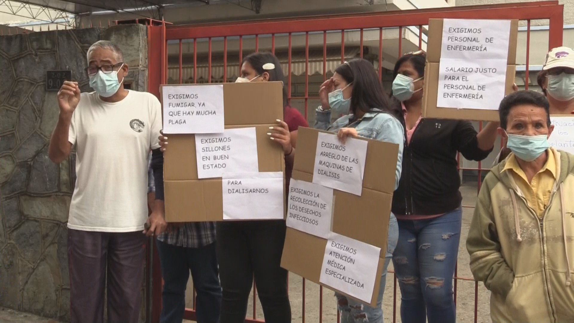 ⁣Pacientes renales en Venezuela denuncian abandono