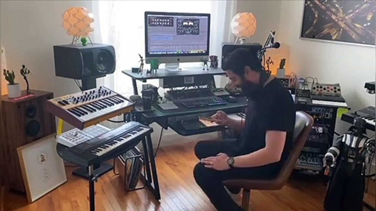 Raw Studio Sessions: TROOKO - Barrio | Universo desAMORfosis