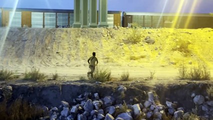 "¡No te vayas!": el grito desgarrador de un niño abandonado en la frontera México-EEUU