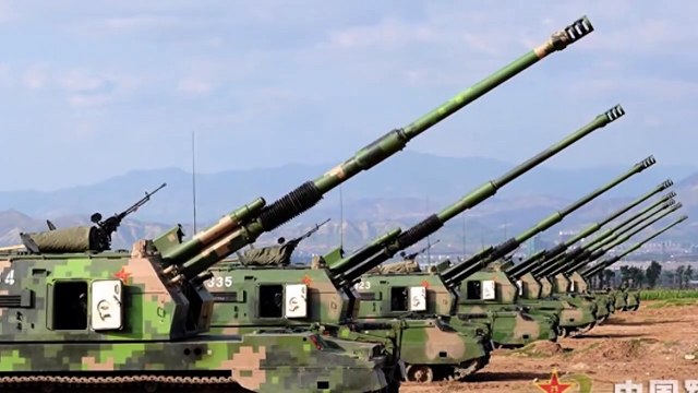 M109A6 Paladin 155 mm self-propelled howitzer - American Artillery