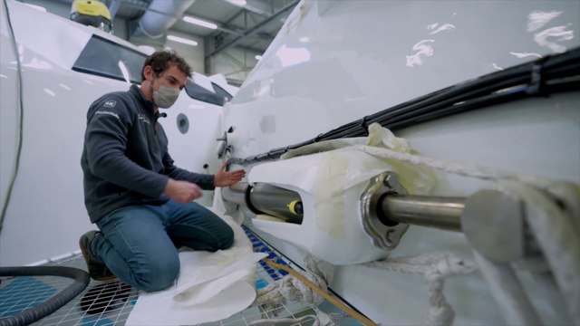 VoileBanquePop 2021 : CONTROLER UN TRIMARAN À L HYDRAULIQUE - MAXI BANQUE POPULAIRE XI-VOILE BANQUE POPULAIRE