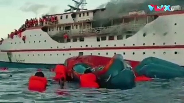 Kapal KM Karya Indah Terbakar, Ratusan Penumpang Panik