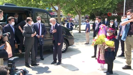 Bakan Dönmez, Denizli’den övgüyle bahsetti