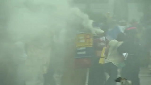 Nueva jornada de protestas acaba con graves disturbios en Colombia