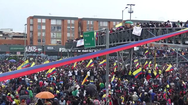 BOGOTA - Kolombiya'da hükümet karşıtı protestolar 1. ayını doldurdu