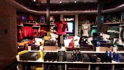 Atención fanáticos: cómo es por dentro el local más grande del mundo de Harry Potter en Nueva York