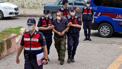 Kendisine sopayla saldıran şahsı göğsünden bıçaklayan zanlı tutuklandı