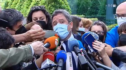 Un avión parte de Argelia para recoger al líder del Polisario y da la vuelta