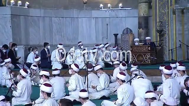 Ayasofya'da, Erdoğan'ın gözlerine içine baka baka Atatürk'e lanet okundu